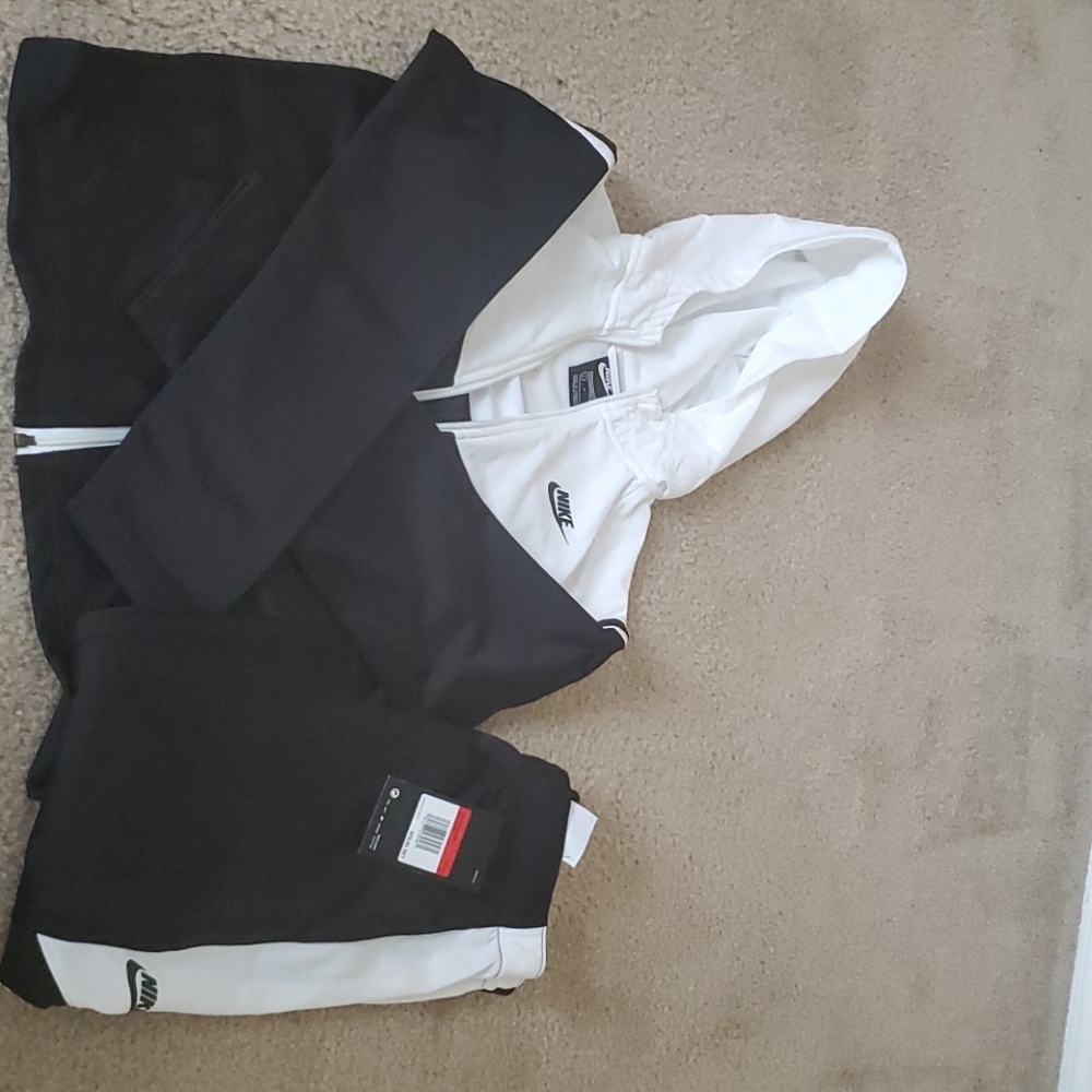 Youth Nike Joggers Set